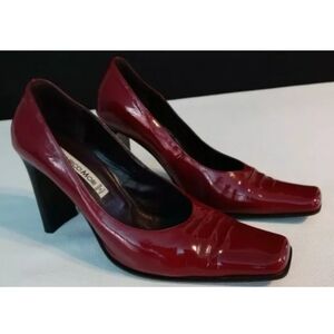 Gianrico Mori Wine Patent Leather Shoes Heels - Size 37 US 7-7.5